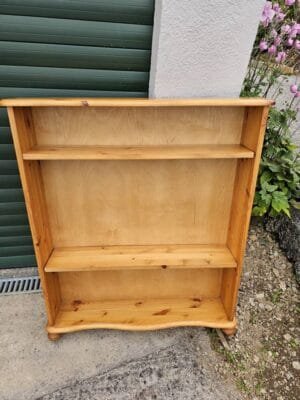 Freestanding Pine Wooden Shelf